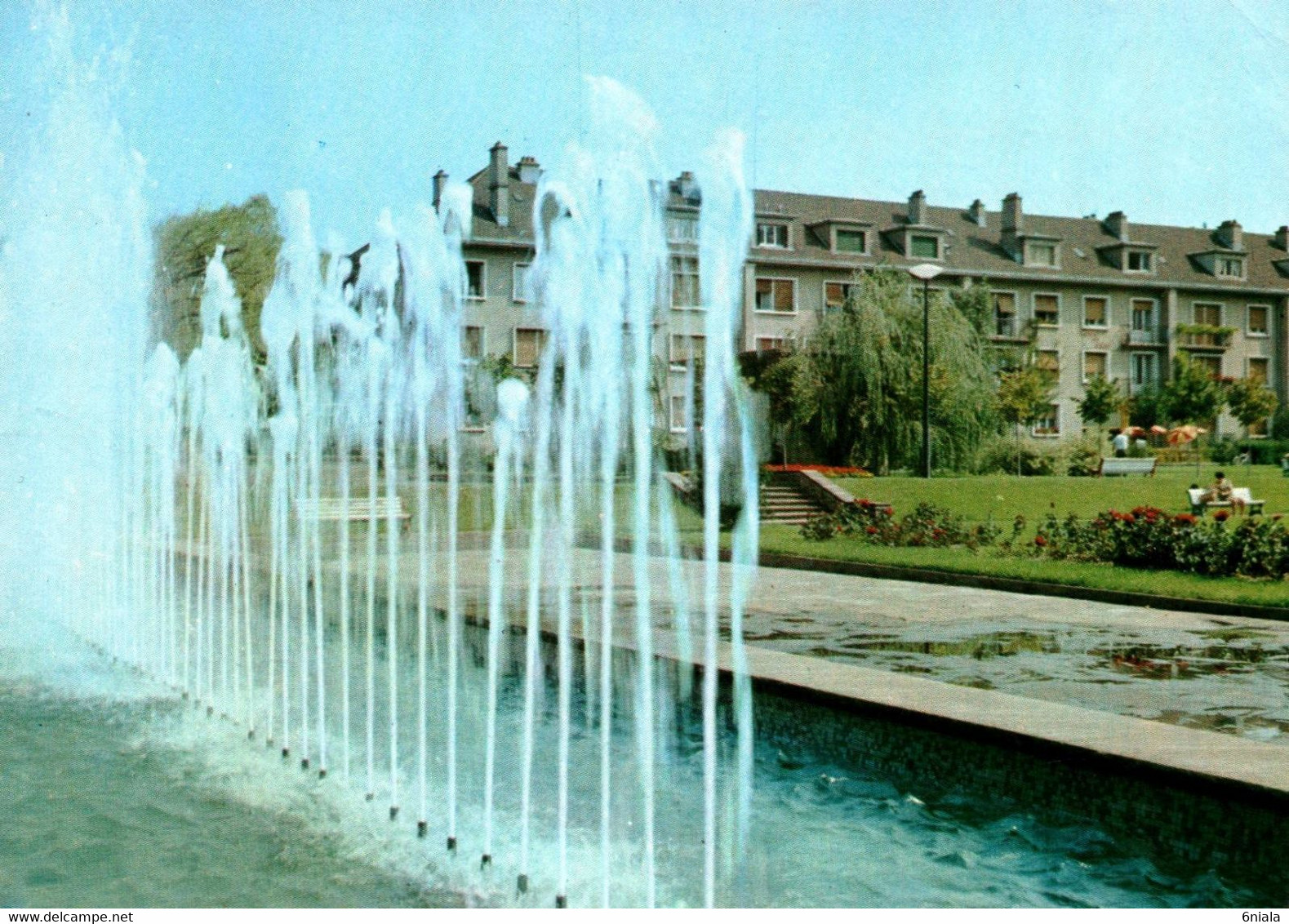 6352 Carte Postale SAINT DIE Le Jeu D Eau Du Parc   (scan Recto-verso) 88 Vosges - Saint Die