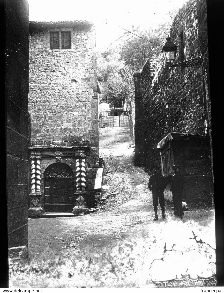 V0109 - HAUTE LOIRE - LE PUY EN VELAY - Chemin Montant à Notre Dame - Bas Abimé - Glasdias