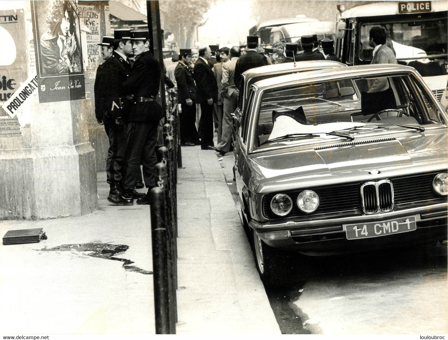 PHOTO DE PRESSE PARIS  ASSASSINAT AMBASSADEUR DE BOLIVIE JOAQUIM ZENTENO ANAYA 11/05/1976 REVENDIQUE BRIGADE CHE GUEVARA - Identified Persons