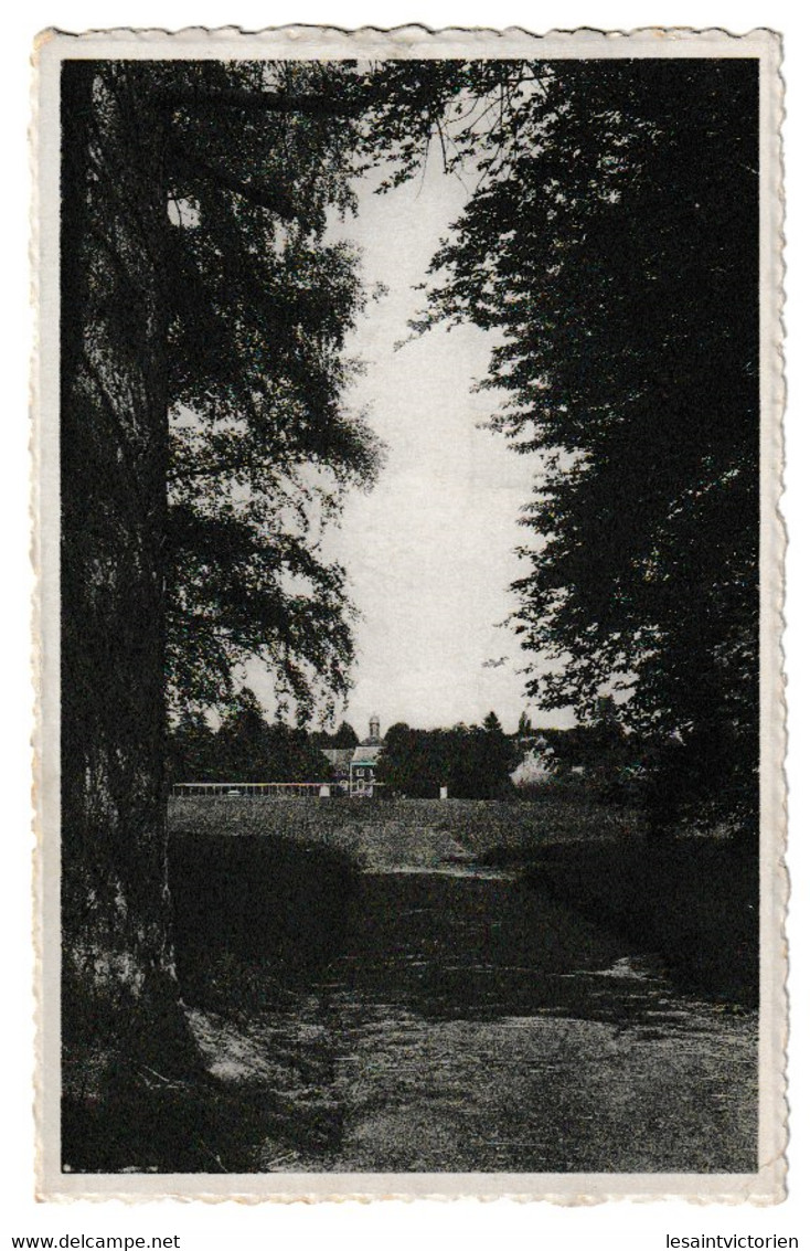 HUY CHATEAU DE SOLIERES BEN-AHIN L'HEUREUX ABRI INSTITUT - Hoei