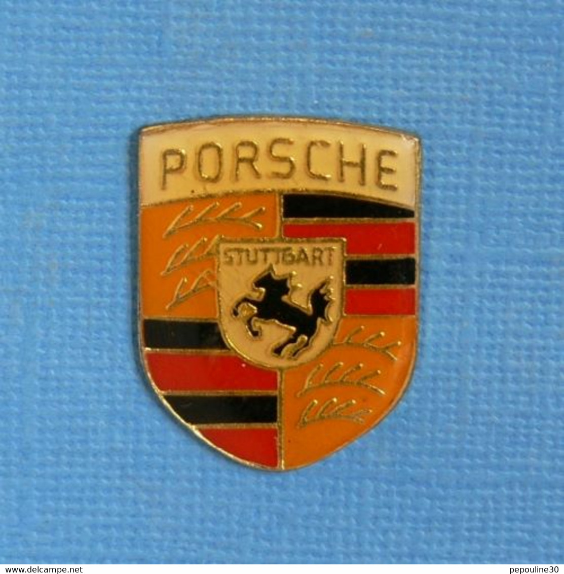 1 PIN'S //  ** LOGO / PORSCHE STUTTGART ** - Porsche