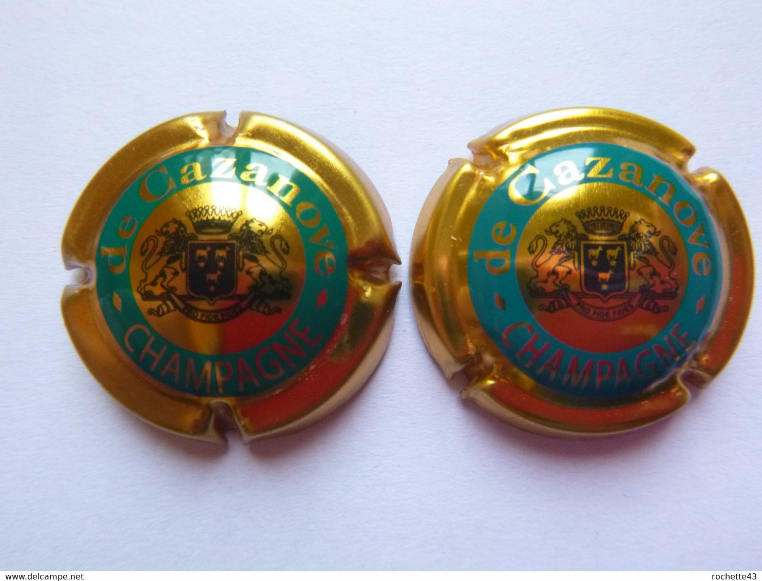 Plaque De Muselet Capsule - Champagne De Cazanove - Couronne Non Pleine Et Pleine - De Cazanove