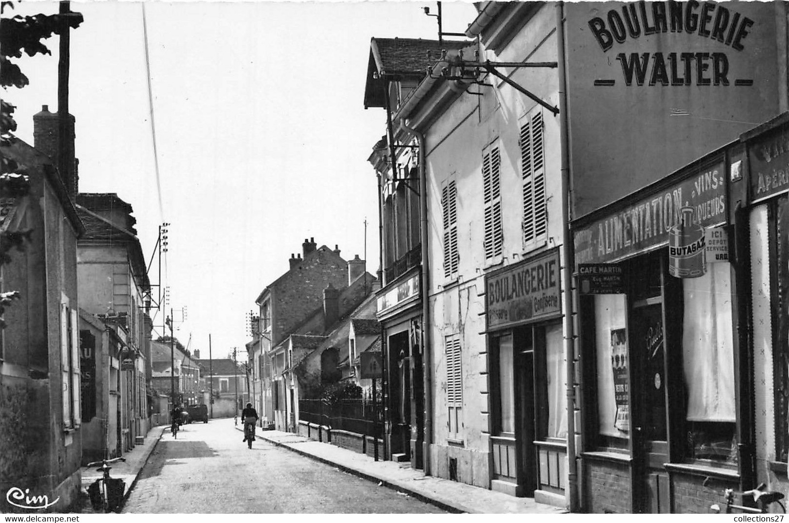 77-DAMMARIE-LES-LYS- RUE DU CAPITAINE BERNARD DE PORÊT - Dammarie Les Lys