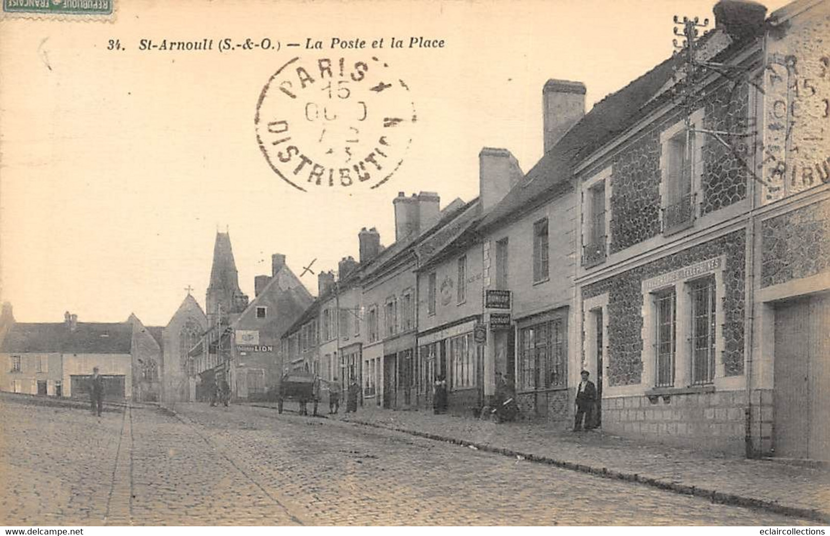 St Arnoult En Yvelines         78           La Poste Et La Place         (voir Scan) - St. Arnoult En Yvelines