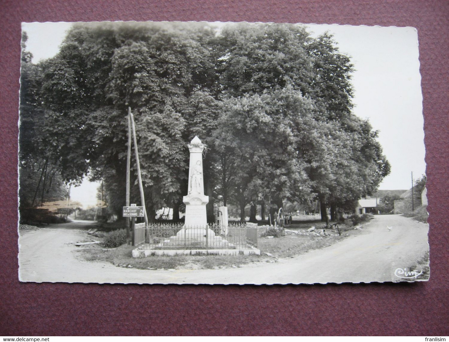 CPA PHOTO 39 GENDREY Monument Aux Morts RARE PLAN ? 1950 Canton AUTHUME - Gendrey