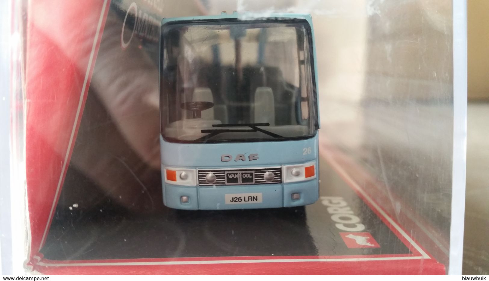 Corgi 42718 Van Hool DAF SB3000 Alizee "SEAGULL COACHES" 1:76 - Scale 1:76