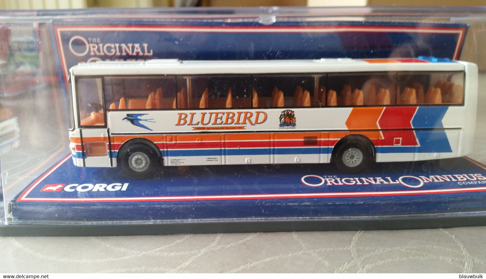 Corgi 4270 Van Hool Volvo B10M Alizee "BLUEBIRD" 1:76 - Escala 1:76