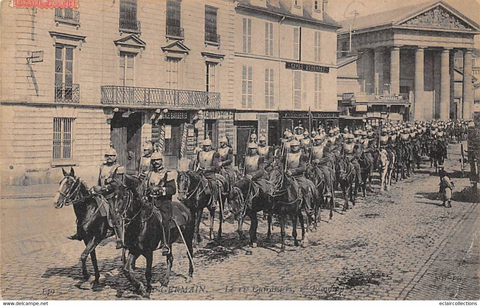 St Germain En Laye          78         Passage Du 11 ème Cuirassiers A Cheval     (voir Scan) - St. Germain En Laye