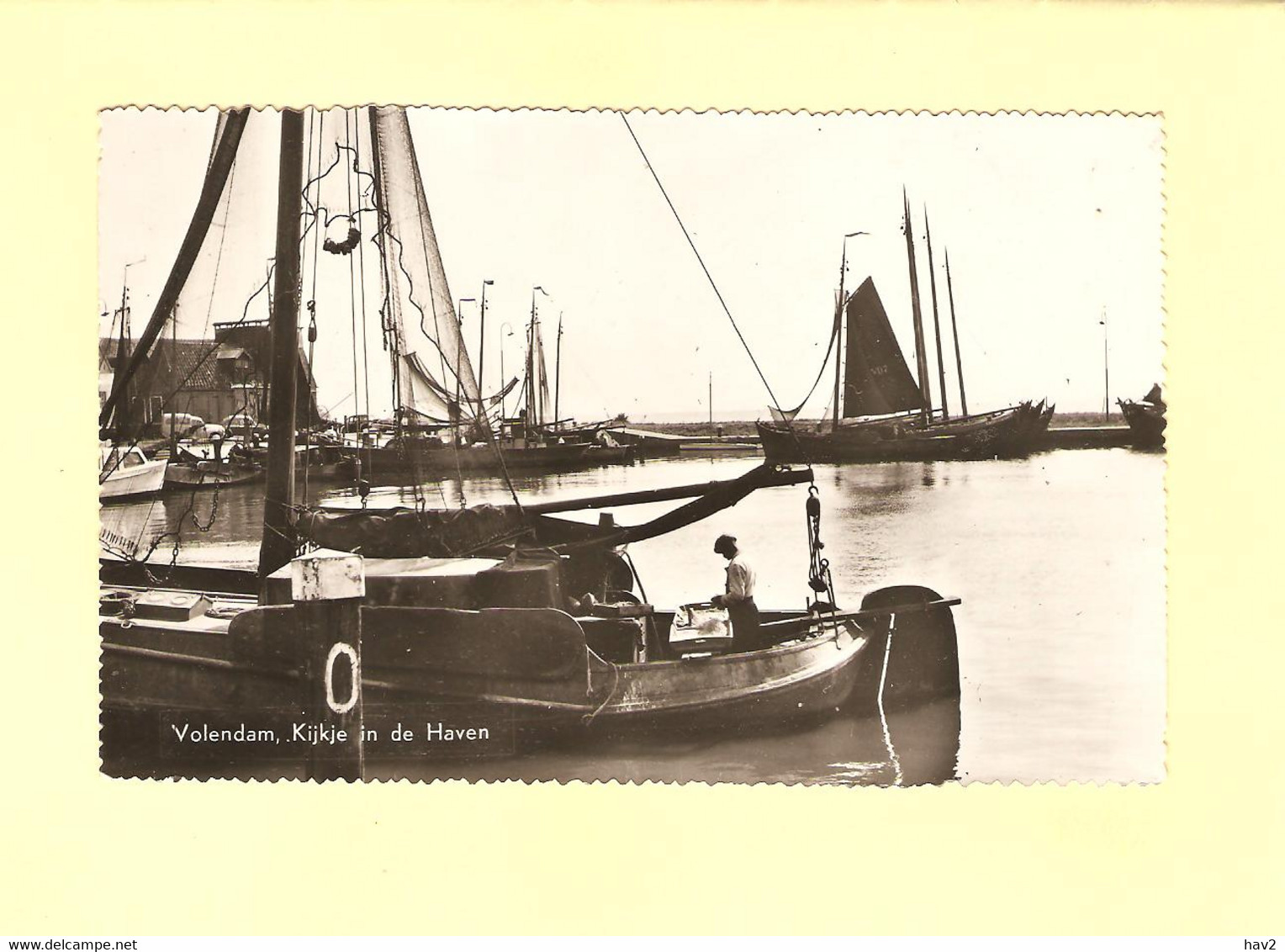 Volendam Haven Met Visserschepen  RY36622 - Volendam