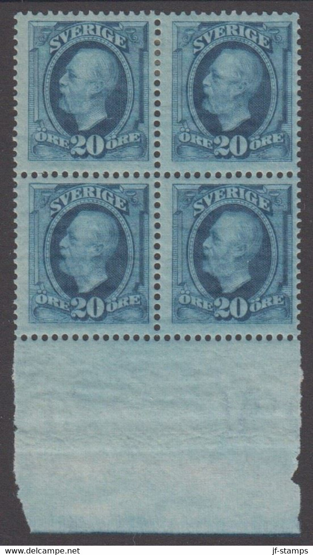 1891. Oscar II. 20 öre Ultramarin. LUX.. 4-BLOCK WITH 2 STAMPS NEVER HINGED + 2 HINGE... (Michel 45) - JF414432 - Neufs