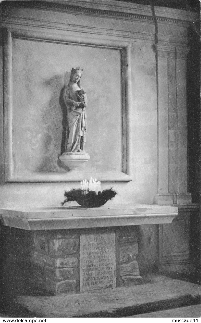 EGLISE D ALLONNES - AUTEL ET STATUE DE LA VIERGE - Allonnes