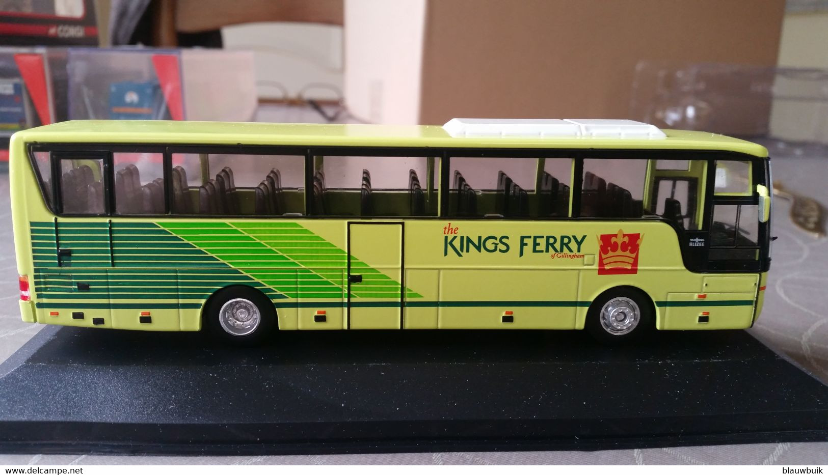 Atlas Editions SCANIA L94 Van Hool Alizee T9 "the King's Ferry " 1:76 - Escala 1:76