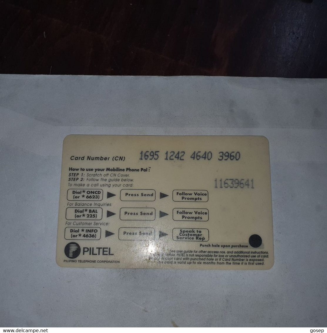 Nepal-phone Card Mobiline-(p 300)-(11639641)-(3)-(plastic Card)-used Card-6/3/2002+1card Prepiad Free - Népal