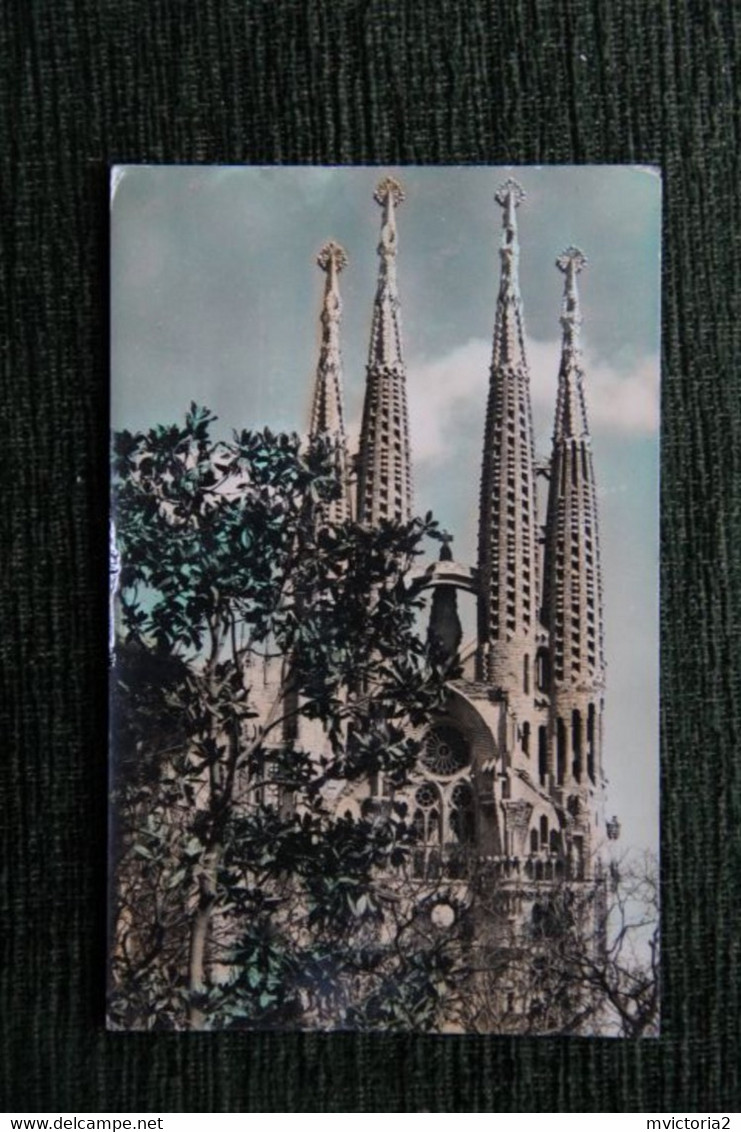 BARCELONA - Templo De La Sagrada Familia - Barcelona