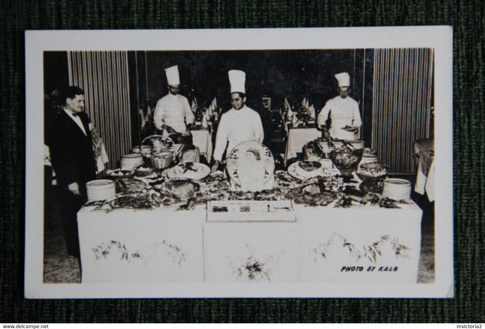 MONTREAL - Hôtel De LaSalle , Drumond St, Typical Sunday Night Buffet In The Famous " LE PAVILLON ". - Montreal