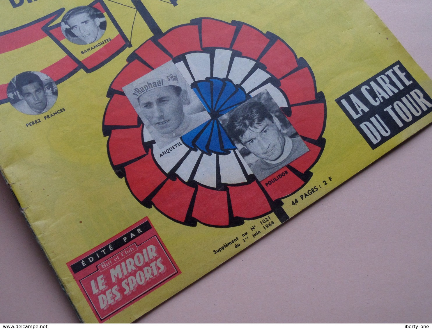 Le TOUR 64 Edité Par Le Miroir Des Sports / Supplement Au N° 1021 Du 1 Juin 1964 ( Voir Photos ) ! - Cyclisme