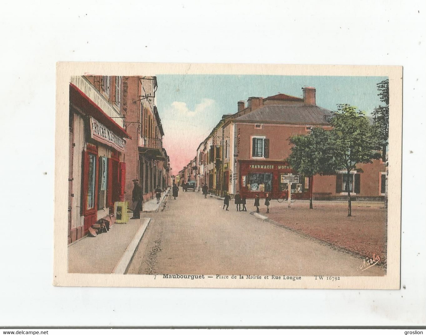 MAUBOURGUET 7 PLACE DE LA MAIRIE ET RUE LONGUE  (MAGASIN LA RUCHE MERIDIONALE ET PHARMACIE) - Maubourguet