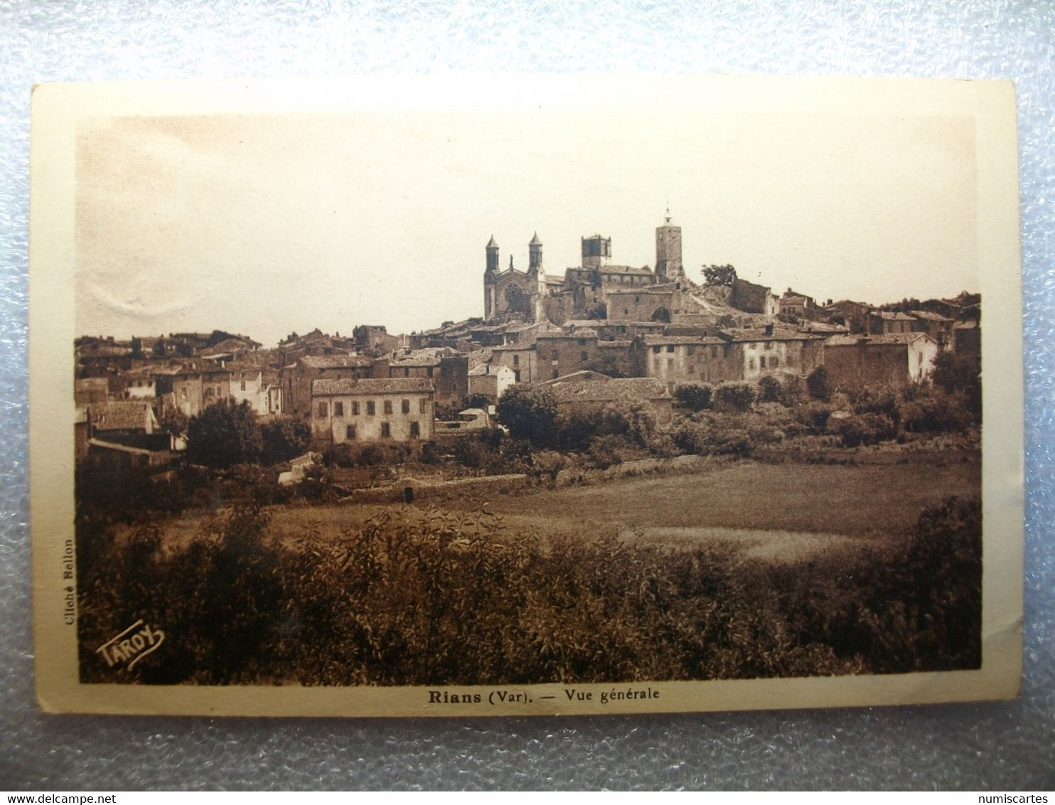 Carte Postale Rians (83) Vue Générale (Petit Format Noir Et Blanc Oblitérée 1936 Timbre 20 Centimes ) - Rians