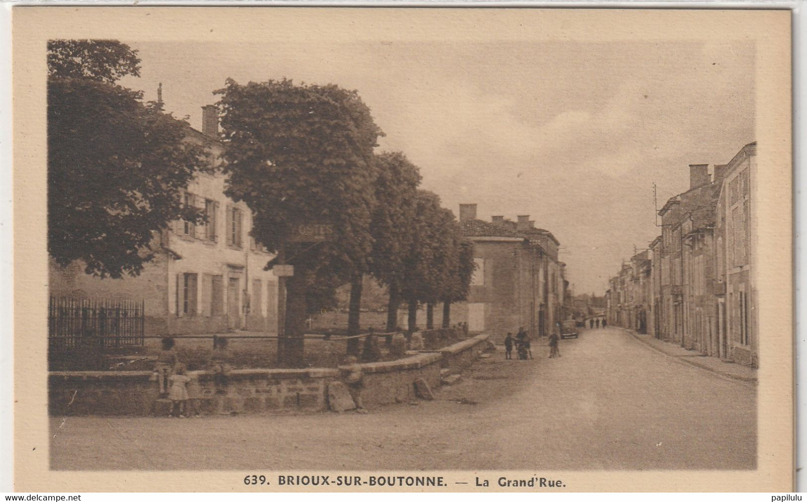 DEPT 79 : édit. Flor Marceau Carrière N° 639 : Brioux Sur Boutonne La Grand'Rue - Brioux Sur Boutonne