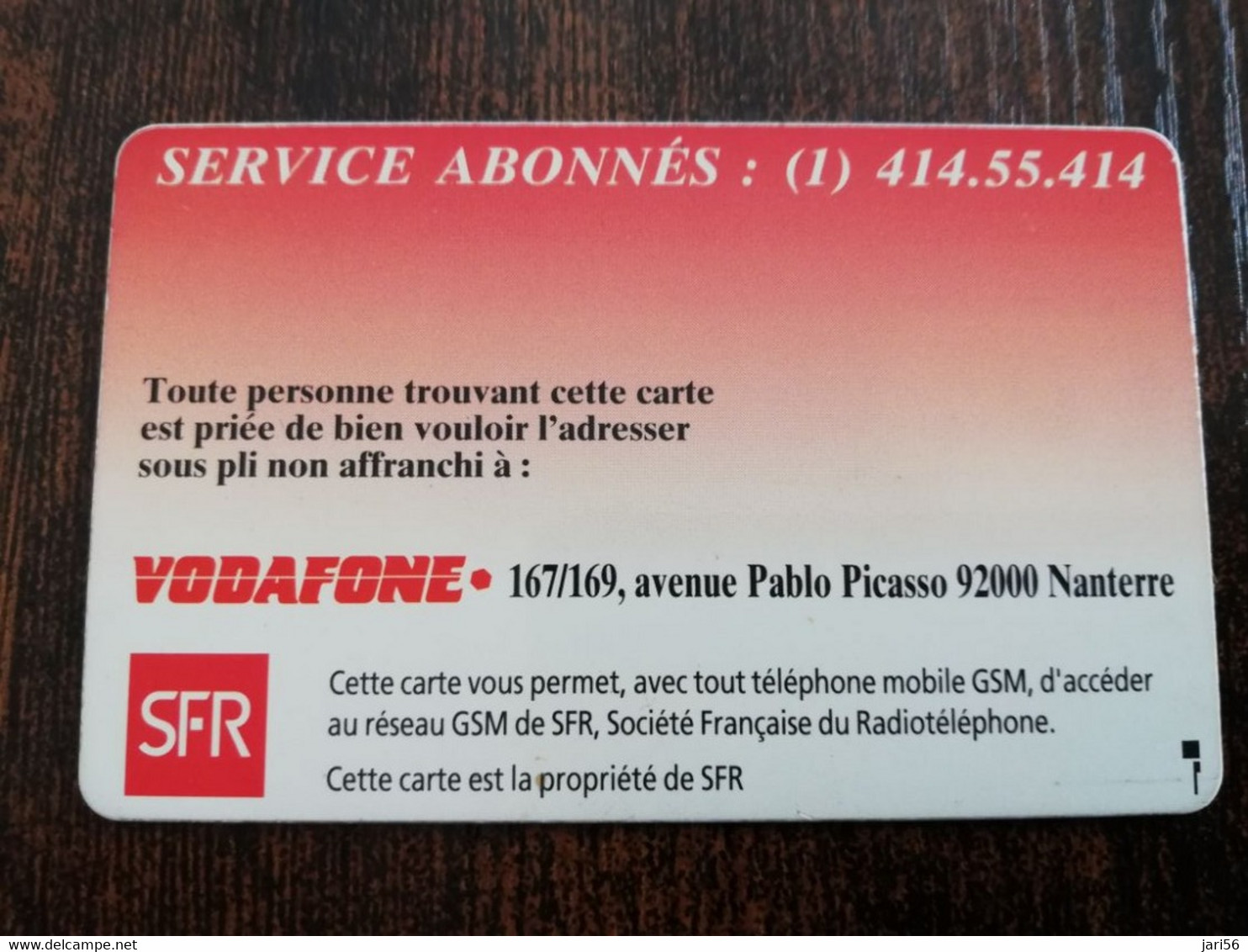 FRANCE/FRANKRIJK   SIM CARD VODAFONE SFR  WITH CHIP     ** 4746** - Voorafbetaalde Kaarten: Gsm