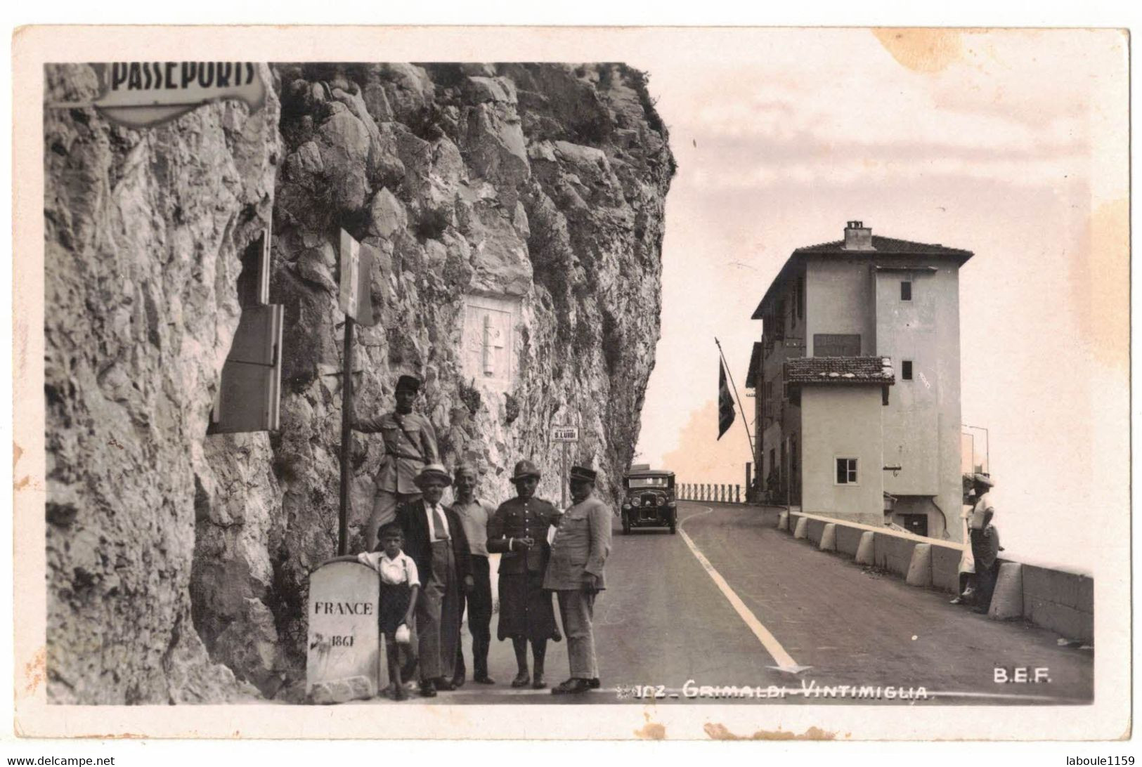 DOUANE FRANCO ITALIENNE VENTIMIGLIA : GRIMALDI VINTIMIGLIA - TYPE CARTE PHOTO - FRONTIERE DOUANIER VIEILLE VOITURE - Douane