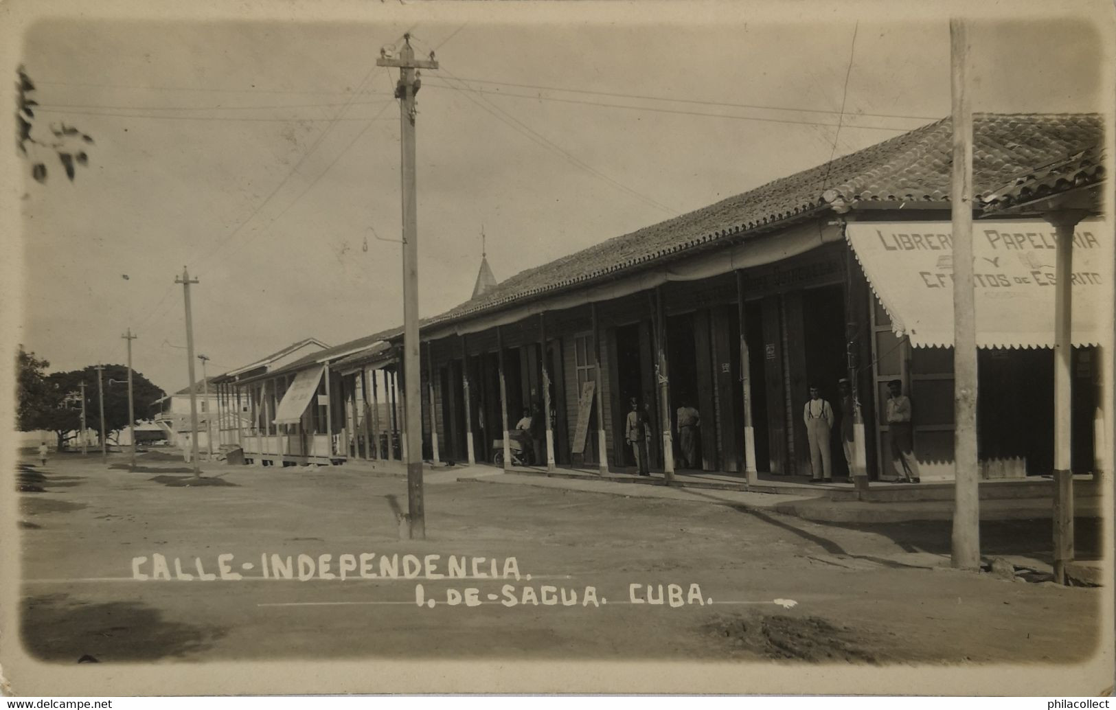Cuba / De Sagua // Carte Photo - RPPC //Calle Independencia 19?? - Cuba