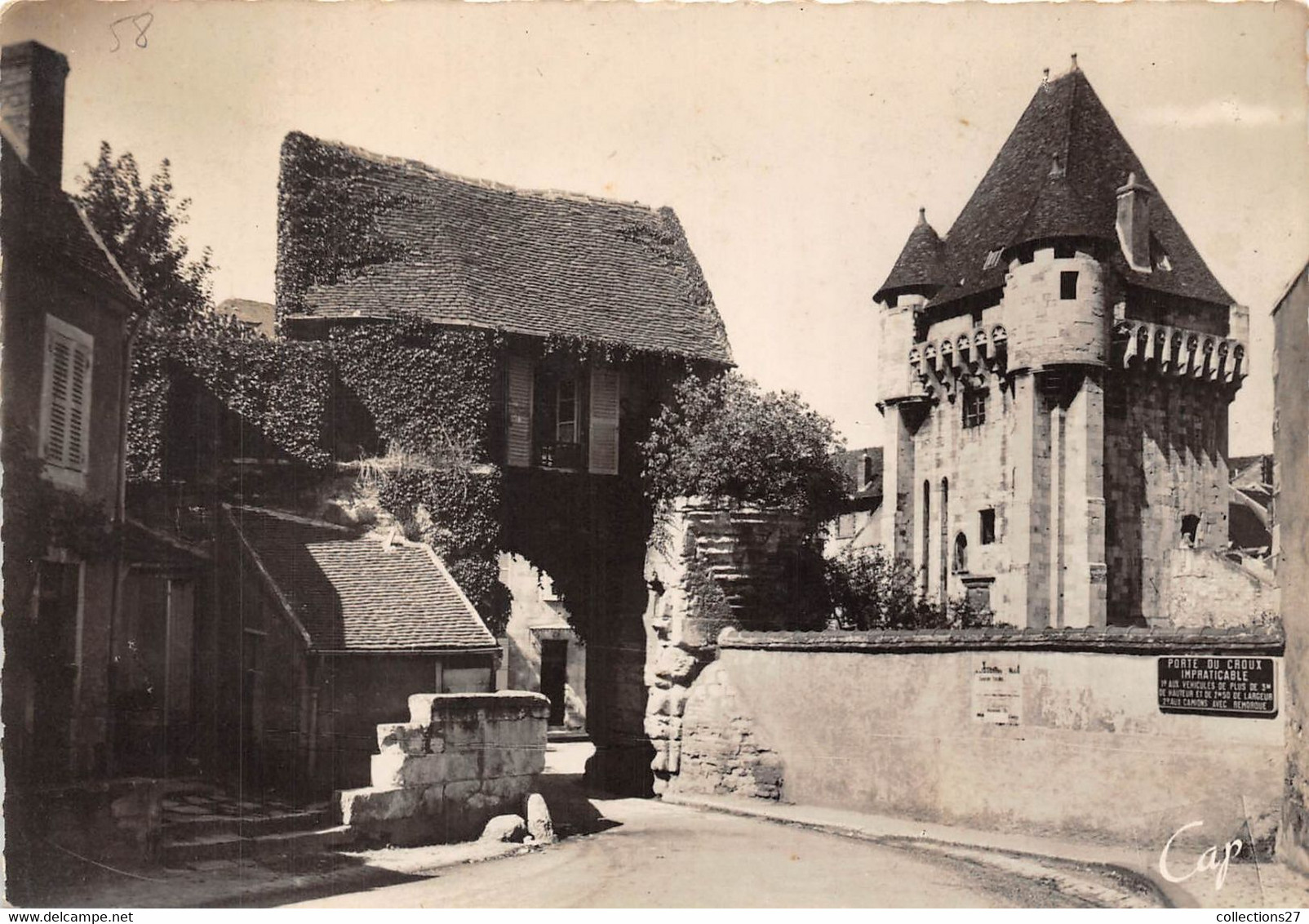 LOT DE 500 CARTES POSTALES MODERNE ET SEMI-MODERNE GRAND FORMAT- FRANCE- VILLAGES ET VILLES VOIR QUELQUE EXEMPLES - 500 Postales Min.