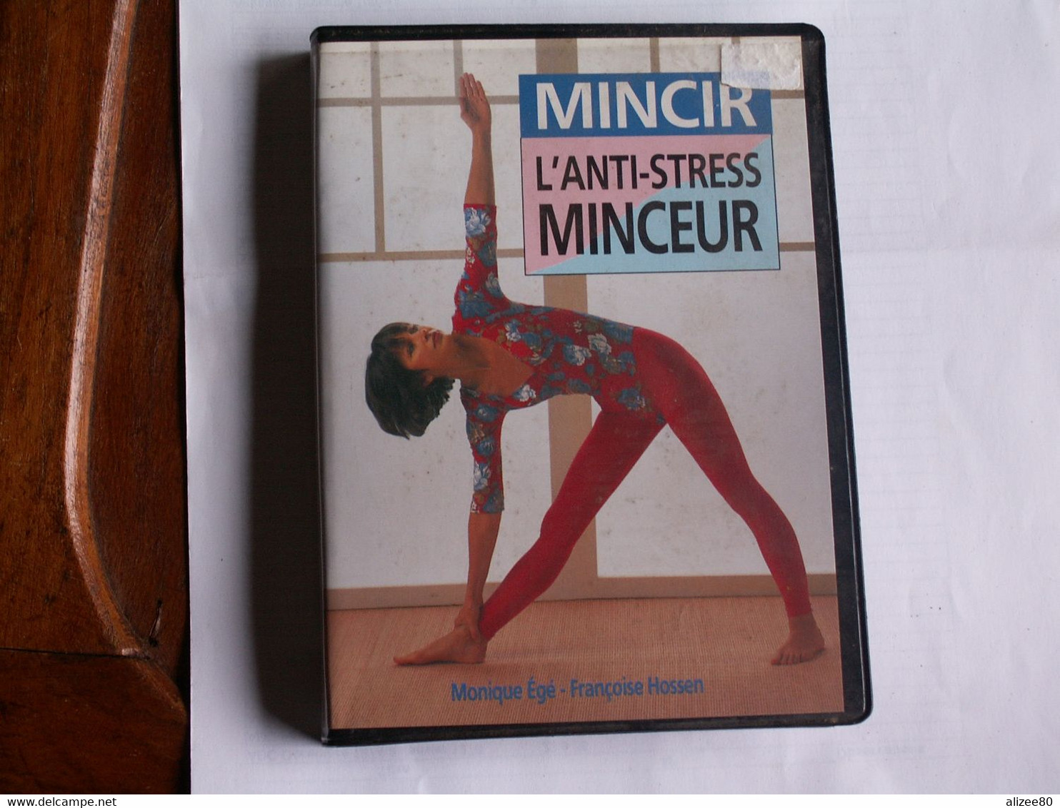 CASSETTE  MINCIR  L ' ANTI  STRESS  Avec  Mouvements  --durée  60  Mn - Gymnastics