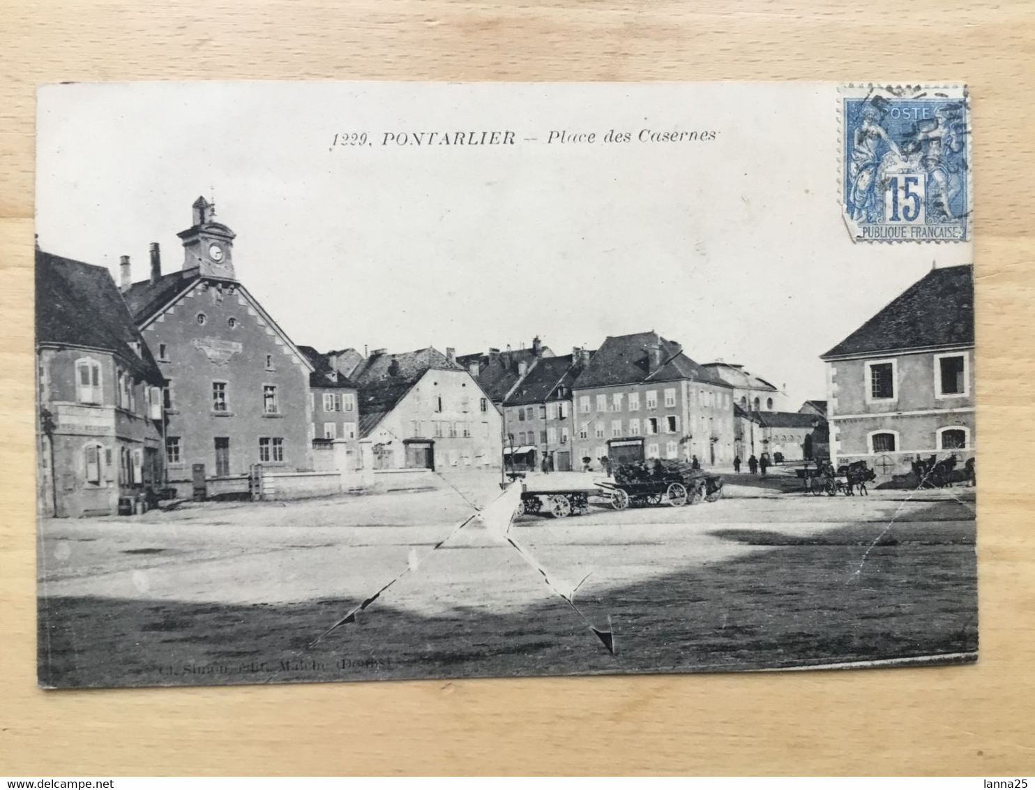 CPA PONTARLIER PLACE DES CASERNES - Autres & Non Classés