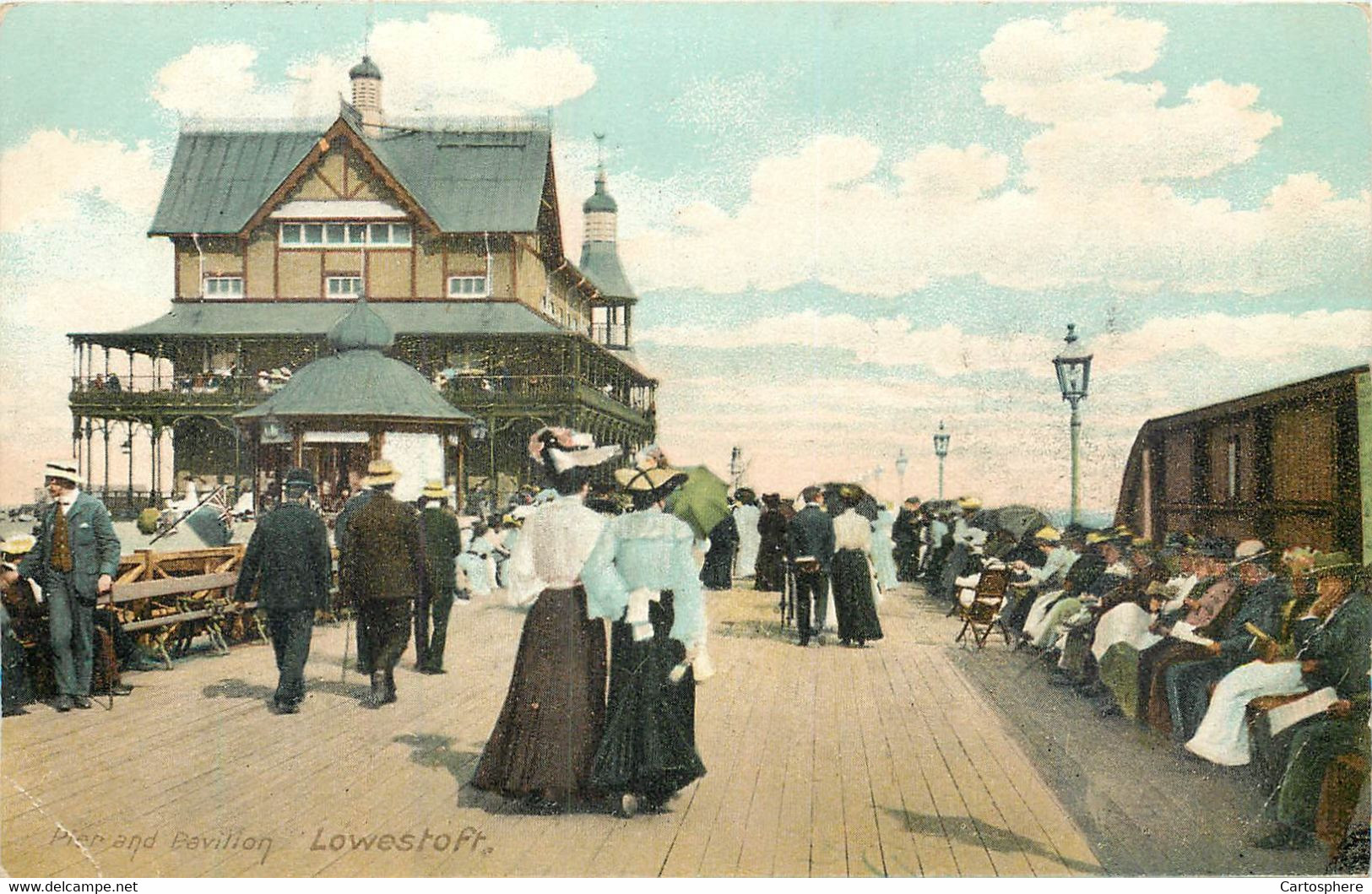 CPA Europe > Royaume-Uni > Angleterre > Suffolk > Lowestoft Pier And Pavilion - Lowestoft