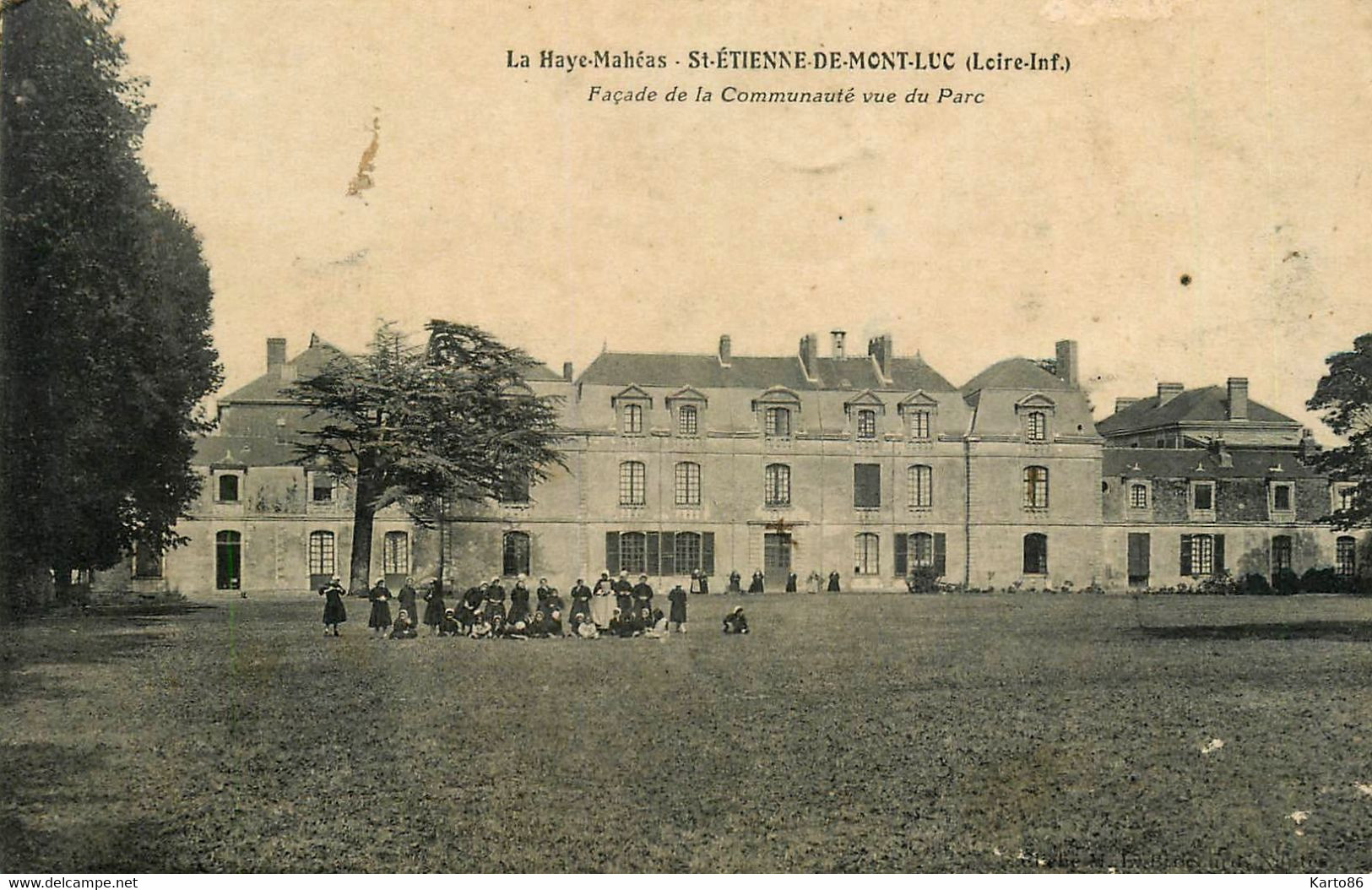 St étienne De Montluc * La Haye Mahéas * Façade De La Communauté Vue Du Parc - Saint Etienne De Montluc