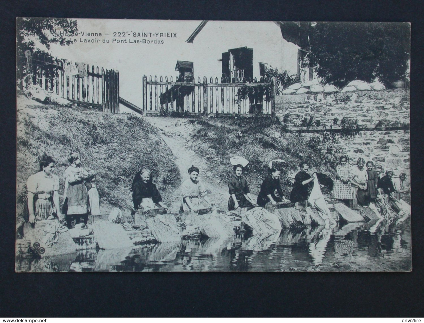 Ref6141 CPA Animée Saint Yrieix (Limousin) - Lavoir Du Pont Les Bordas - Métiers Lavandières N°222 1910 - Artigianato