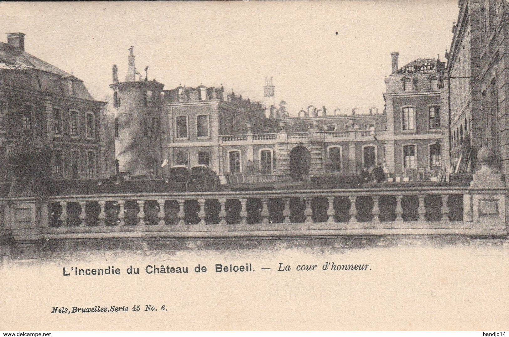 Incendie Du Château De Beloeil  - La Cour D'honneur - Scan Recto-verso - Belöil