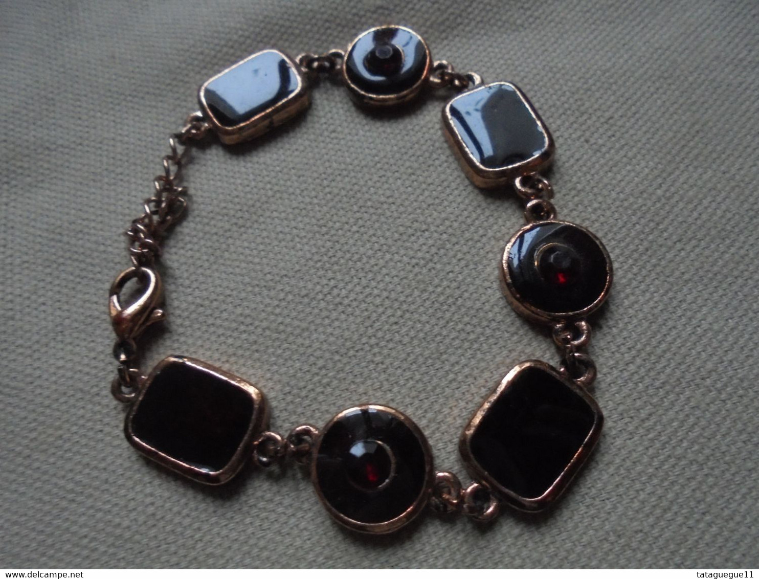 Vintage - Bijou Fantaisie - Bracelet Rouge Noir - Bracelets