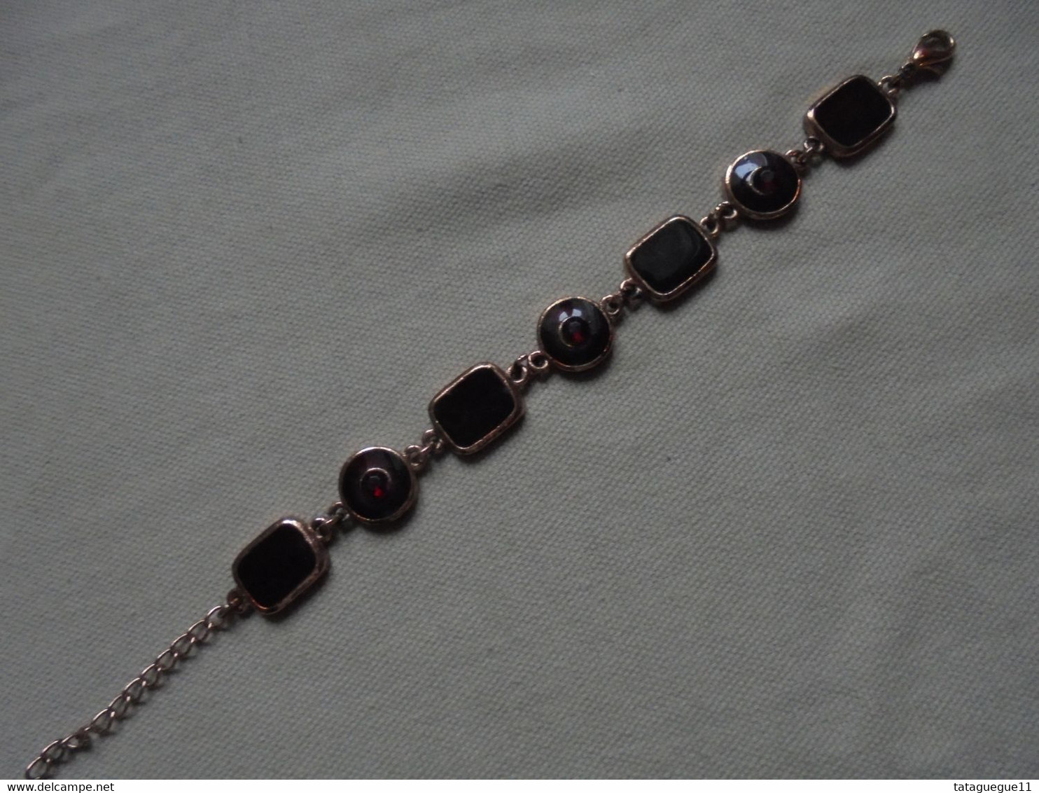 Vintage - Bijou fantaisie - Bracelet rouge noir