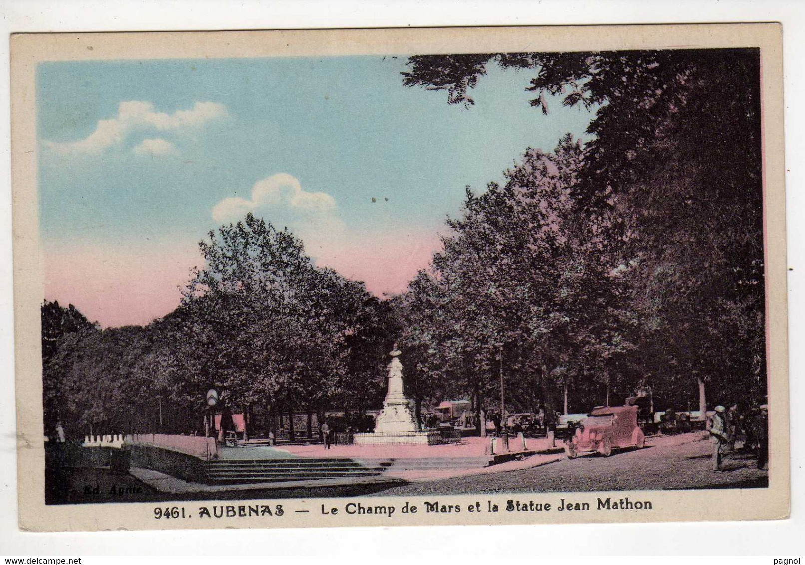 07 : Aubenas : Le Champ De Mars Et La Statue Jean Mathon - Aubenas