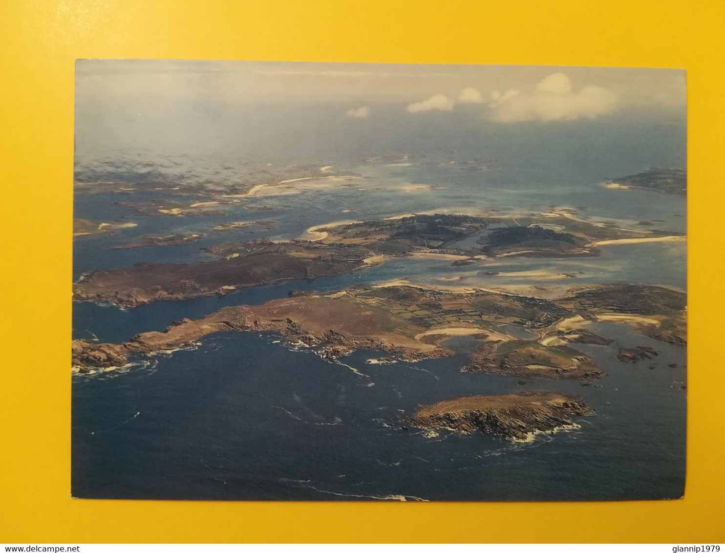 CARTOLINA POSTCARDS GRAN BRETAGNA GREAT BRITAIN 2000 BRYHER TRESCO ST. MARTIN SCILLY ISLES  BOLLO QUEEN ELIZABETH - Scilly Isles