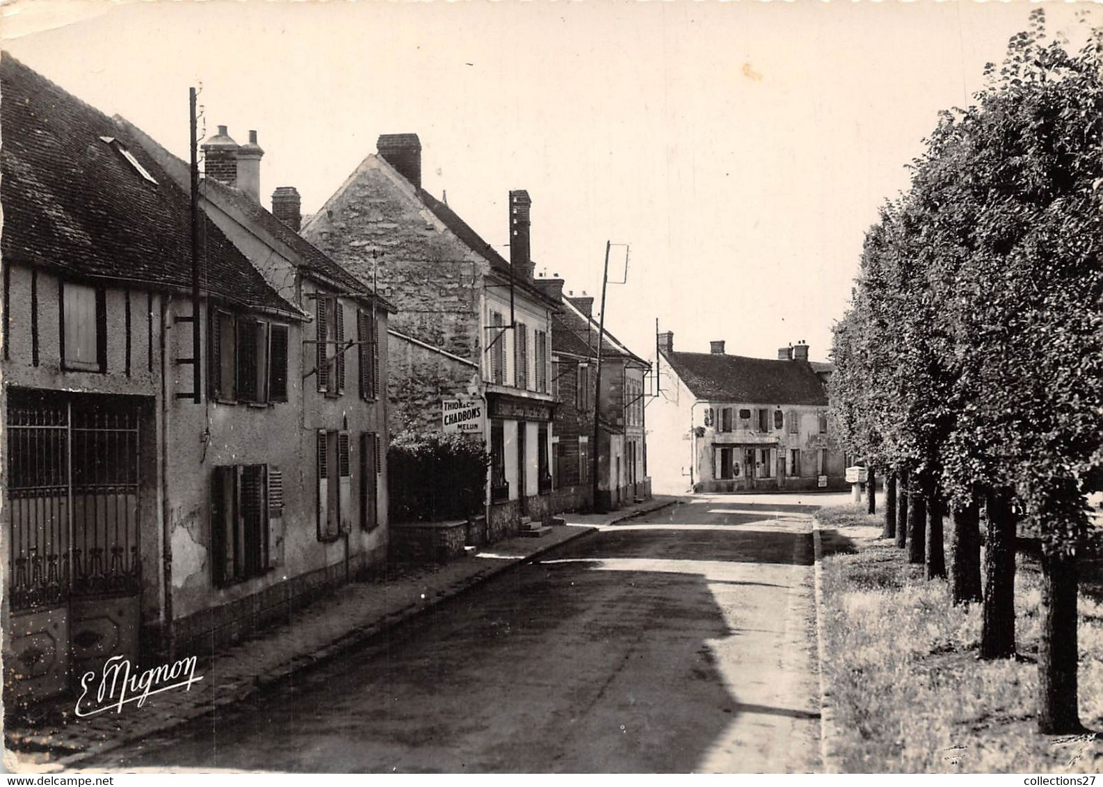 77-COURANCES- LES HÔTELS - La Ferte Sous Jouarre