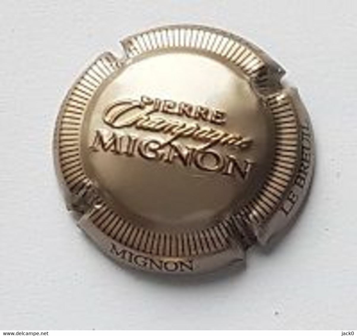 Boisson, Capsule De Champagne  Fond  Marron  Clair  PIERRE  MIGNON - Mignon, Pierre