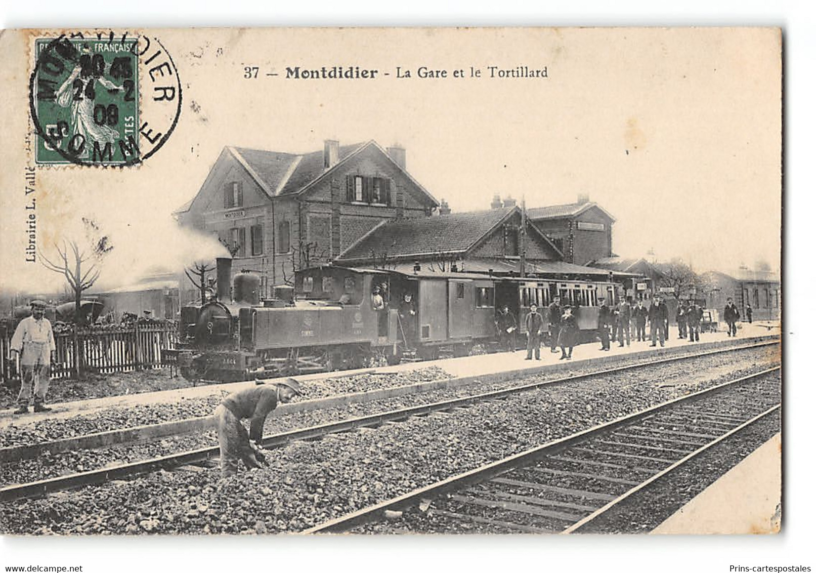 Lot de 50 cpa France - Theme Chemins de Fer - Trains - Tramways