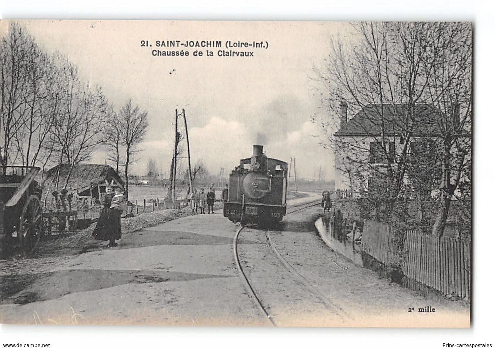 Lot de 50 cpa France - Theme Chemins de Fer - Trains - Tramways