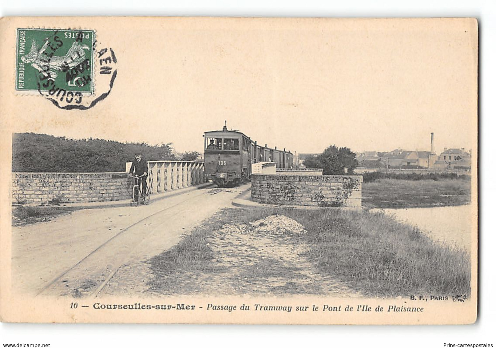 Lot de 50 cpa France - Theme Chemins de Fer - Trains - Tramways