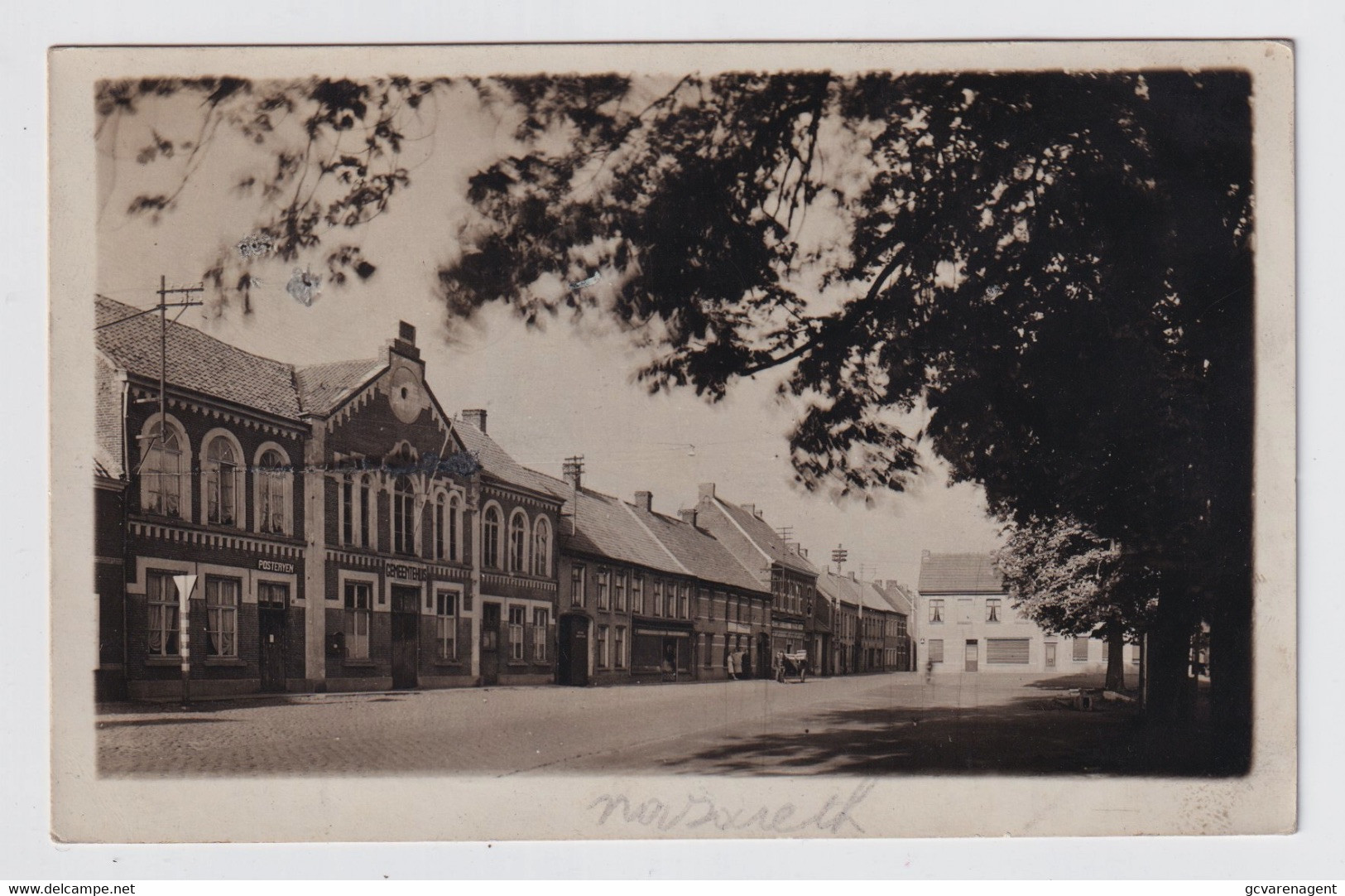 FOTOKAART  NAZARETH    GEMEENTEHUIS    UITG. LE ROY - DHONT    2 SCANS - Nazareth