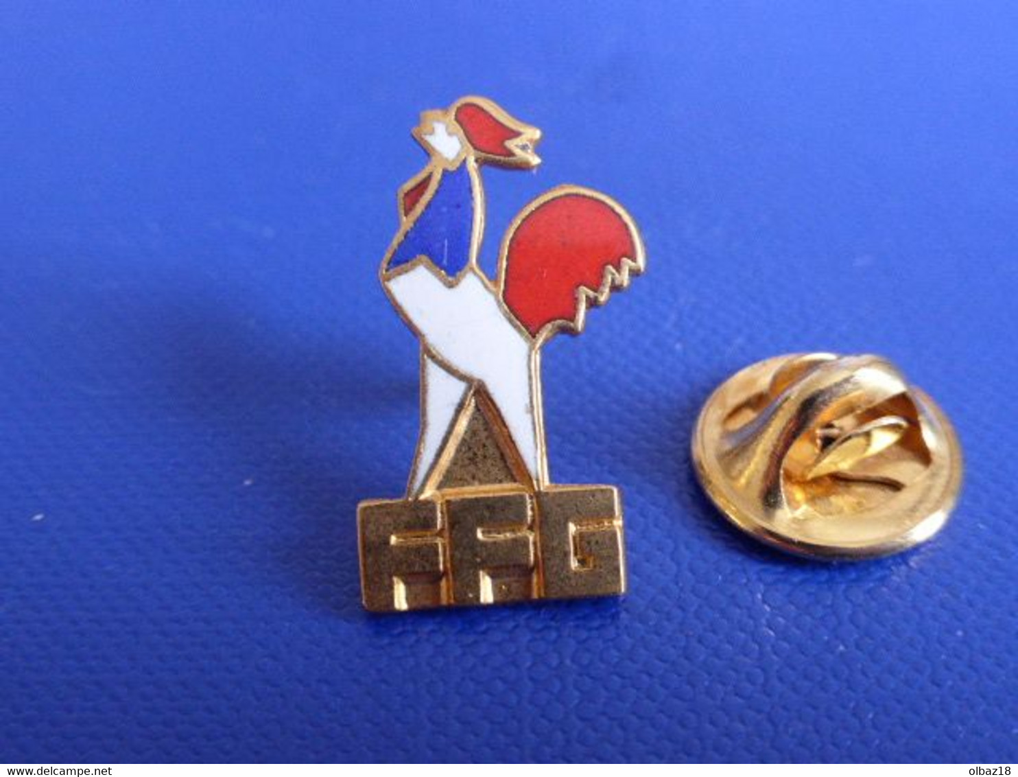 Pin's FFG H 2.1 Cm - Fédération Française De Golf Ou Gym Gymnastique - Coq Tricolore (PD23) - Ginnastica