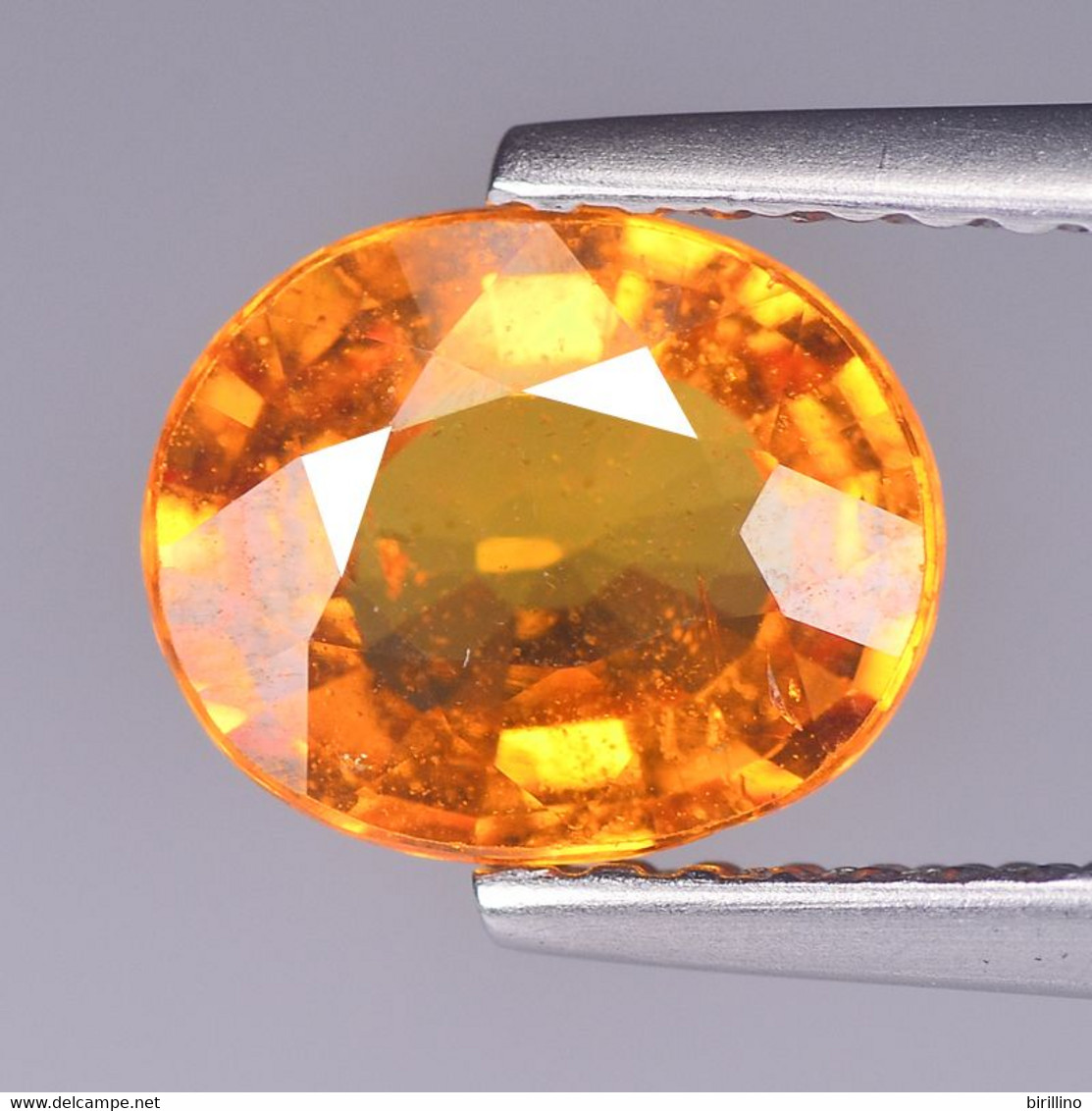4555 - Granato Spessartite Arancione - Taglio Ovale Ct. 1,69 - Opaal