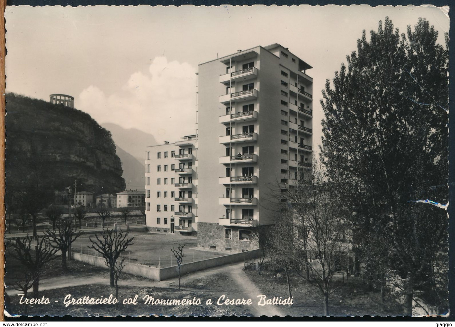 °°° 24038 - TRENTO - GRATTACIELO COL MONUMENTO A CESARE BATTISTI (TN) 1962 °°° - Trento