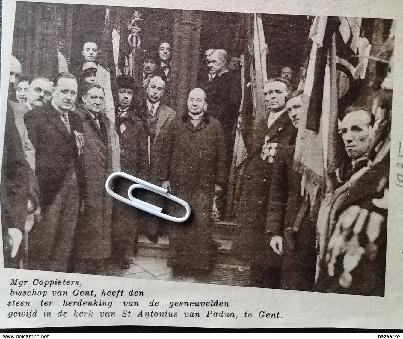 GENT..1935.. MGR. COPPIETERS HEEFT DEN STEEN TER HERDENKING GESNEUVELDEN GEWIJD /IN DE KERK VAN ST. ANTONIUS VAN PADUA - Unclassified