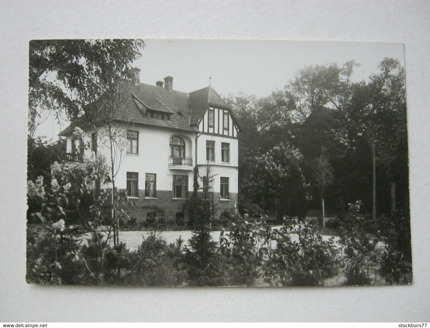 LÜBTHEEN , Fotokarte  (Fotograf : R.Pfähler Aus Lübtheen),   Schöne   Karte   ,               2 Abbildungen - Lübtheen