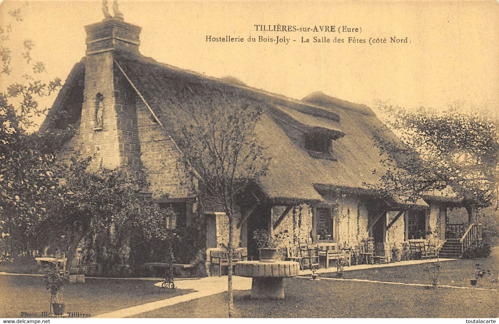 CPA 27 TILLIERES SUR AVRE HOSTELLERIE DU BOIS JOLY LA SALLE DES FETES COTE NORD - Tillières-sur-Avre