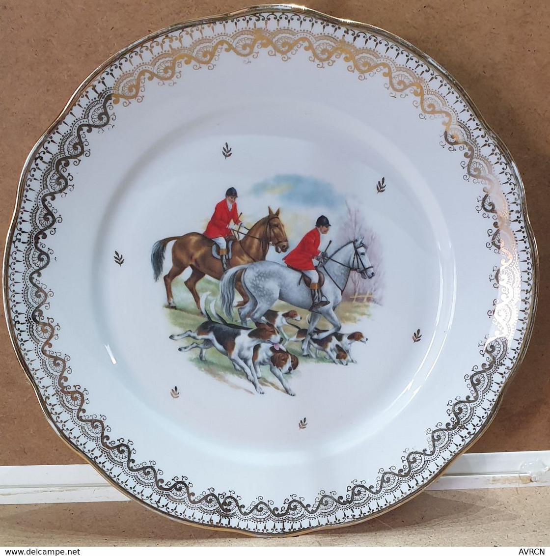 ASSIETTE Porcelaine Pour DECORATION « Equipage Chasse à Courre » - Platos